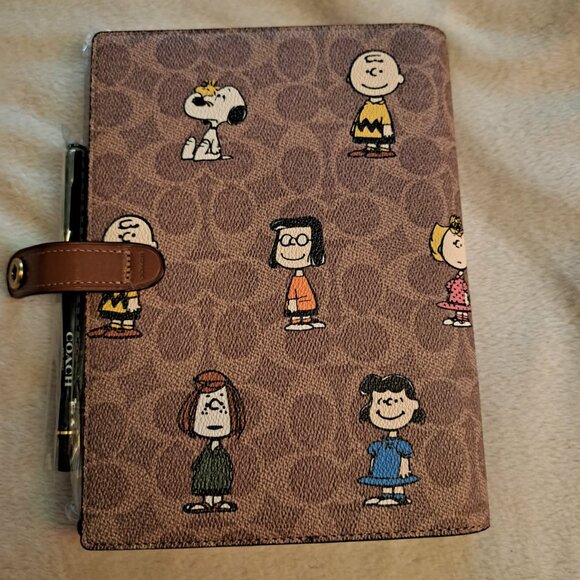 Rare Coach x Peanuts (Coach Outlet exclusive) notebook set (A5 size) - Picture 4 of 4